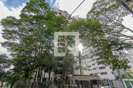 Apartamento à venda com 149m², 3 quartos e 2 vagas Apartamento à venda com 149m², 3 quartos e 2 vagasFachada