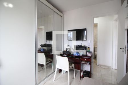Quarto 1 de apartamento para alugar com 2 quartos, 51m² em Jacarepaguá, Rio de Janeiro