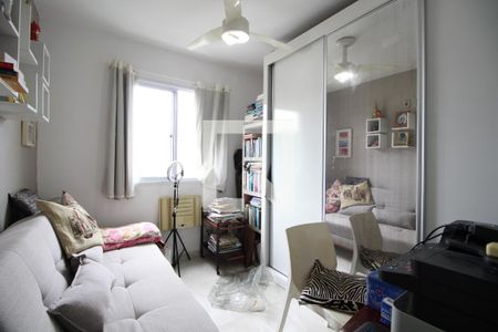 Quarto 1 de apartamento para alugar com 2 quartos, 51m² em Jacarepaguá, Rio de Janeiro