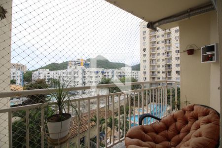 Varanda de apartamento para alugar com 2 quartos, 51m² em Jacarepaguá, Rio de Janeiro