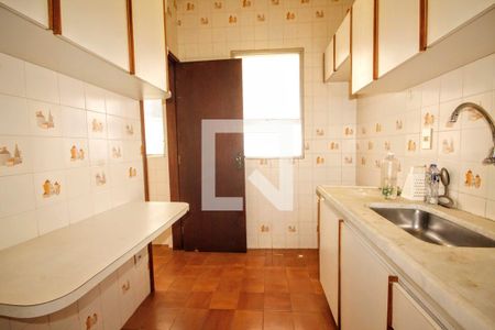 Apartamento à venda com 100m², 3 quartos e 2 vagasCozinha