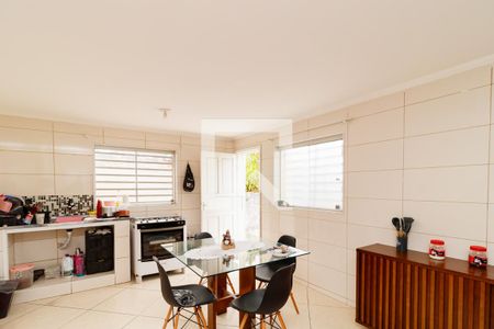 Casa à venda com 76m², 2 quartos e 1 vagaCozinha