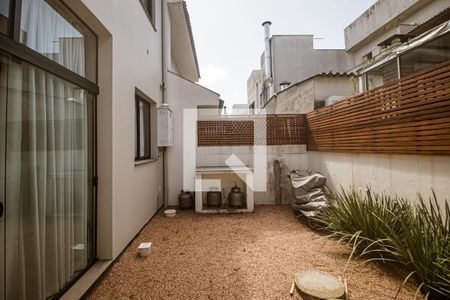 Casa à venda com 132m², 3 quartos e 2 vagas Casa à venda com 132m², 3 quartos e 2 vagasÁrea comum