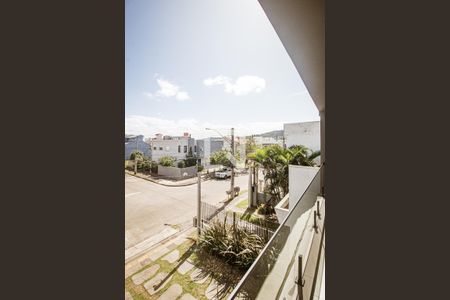 Casa à venda com 132m², 3 quartos e 2 vagas Casa à venda com 132m², 3 quartos e 2 vagasVista/Suíte