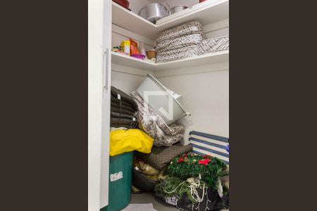 Apartamento à venda com 239m², 4 quartos e 4 vagasÁrea de Serviço