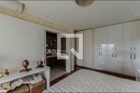 Apartamento à venda com 320m², 4 quartos e 5 vagasSuíte 3