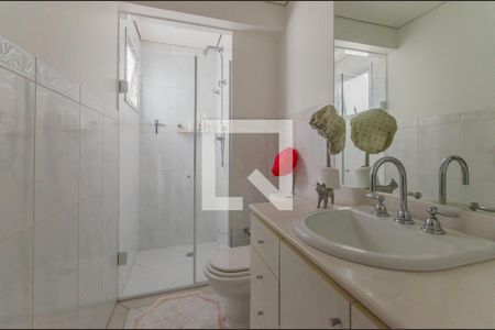 Apartamento à venda com 320m², 4 quartos e 5 vagasBanheiro da Suíte 4