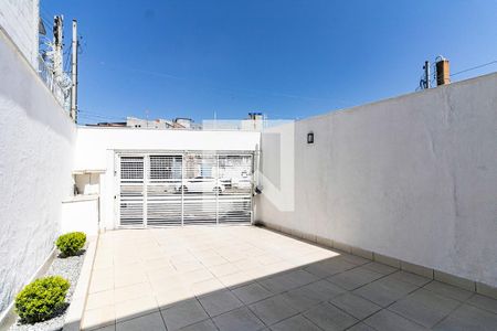 Casa à venda com 162m², 3 quartos e 4 vagas Casa à venda com 162m², 3 quartos e 4 vagasGaragem