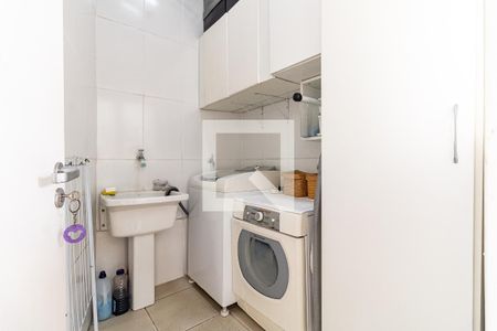 Casa à venda com 162m², 3 quartos e 4 vagas Casa à venda com 162m², 3 quartos e 4 vagasÁrea de Serviço