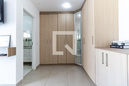 Casa à venda com 162m², 3 quartos e 4 vagas Casa à venda com 162m², 3 quartos e 4 vagasSuíte 1