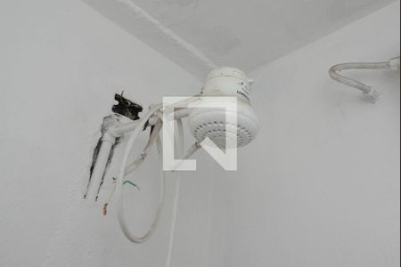 Casa à venda com 300m², 4 quartos e 2 vagas Casa à venda com 300m², 4 quartos e 2 vagasCasa 2 - Banheiro