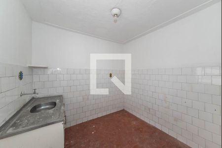 Casa à venda com 300m², 4 quartos e 2 vagas Casa à venda com 300m², 4 quartos e 2 vagasCasa 2 - Cozinha