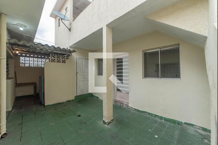 Casa à venda com 300m², 4 quartos e 2 vagas Casa à venda com 300m², 4 quartos e 2 vagasQuintal