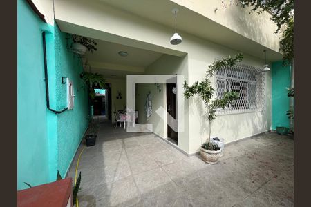 Casa de condomínio à venda com 112m², 4 quartos e 1 vaga Casa de condomínio à venda com 112m², 4 quartos e 1 vagaGaragem