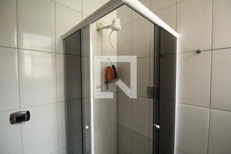 Casa de condomínio à venda com 112m², 4 quartos e 1 vagaBanheiro 1