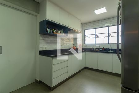 Apartamento à venda com 166m², 3 quartos e 3 vagasCozinha