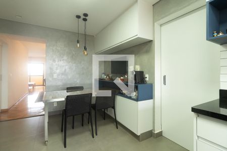 Apartamento à venda com 166m², 3 quartos e 3 vagasCozinha