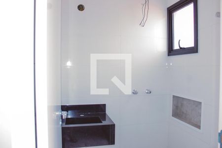 Casa à venda com 140m², 3 quartos e 2 vagas Casa à venda com 140m², 3 quartos e 2 vagasBanheiro da Suíte 1