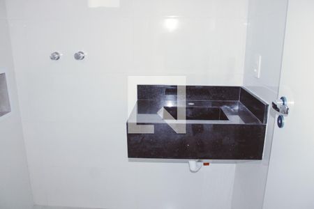 Casa à venda com 140m², 3 quartos e 2 vagas Casa à venda com 140m², 3 quartos e 2 vagasBanheiro da Suíte 3