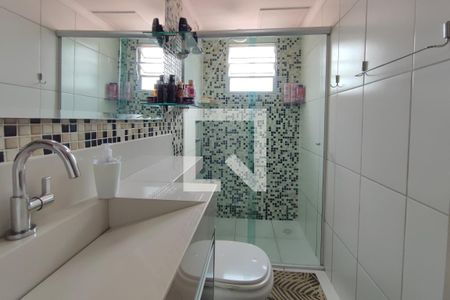 Apartamento à venda com 47m², 2 quartos e 1 vaga Apartamento à venda com 47m², 2 quartos e 1 vagaBanheiro