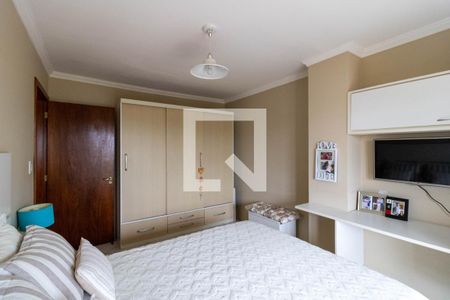 Casa à venda com 382m², 4 quartos e 2 vagas Casa à venda com 382m², 4 quartos e 2 vagasQuarto 1