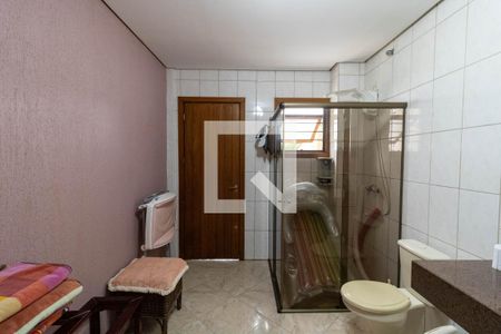 Casa à venda com 382m², 4 quartos e 2 vagas Casa à venda com 382m², 4 quartos e 2 vagasBanheiro 2