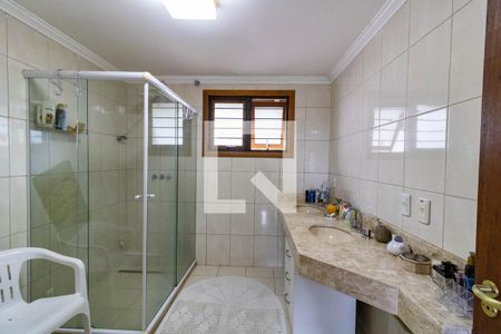 Casa à venda com 382m², 4 quartos e 2 vagas Casa à venda com 382m², 4 quartos e 2 vagasBanheiro da Suíte