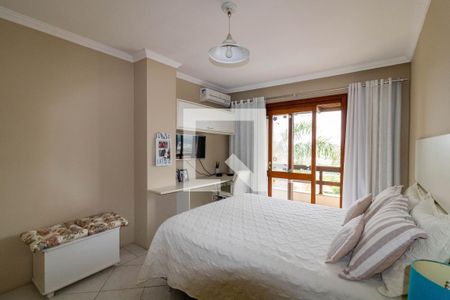 Casa à venda com 382m², 4 quartos e 2 vagas Casa à venda com 382m², 4 quartos e 2 vagasQuarto 1