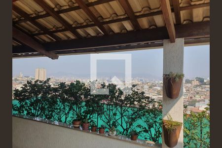 Casa para alugar com 250m², 5 quartos e 8 vagas Casa para alugar com 250m², 5 quartos e 8 vagasCobertura