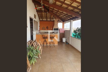 Casa para alugar com 250m², 5 quartos e 8 vagas Casa para alugar com 250m², 5 quartos e 8 vagasCobertura
