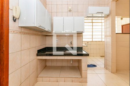 Apartamento para alugar com 160m², 2 quartos e 1 vaga Apartamento para alugar com 160m², 2 quartos e 1 vagaCozinha