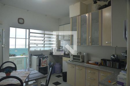 Apartamento à venda com 94m², 2 quartos e sem vagaCozinha 