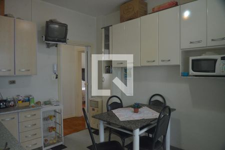 Apartamento à venda com 94m², 2 quartos e sem vagaCozinha 