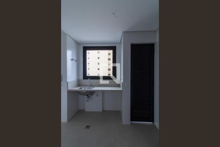 Apartamento à venda com 170m², 3 quartos e 3 vagas Apartamento à venda com 170m², 3 quartos e 3 vagasBanheiro