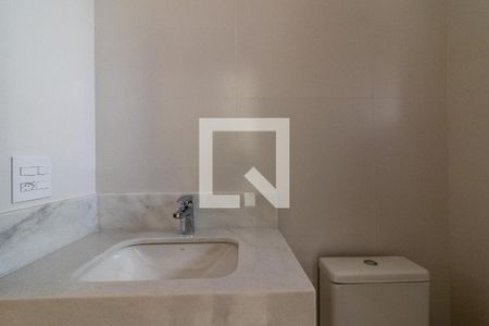 Apartamento à venda com 170m², 3 quartos e 3 vagas Apartamento à venda com 170m², 3 quartos e 3 vagasBanheiro 2