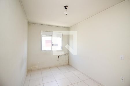 Quarto 2 de apartamento para alugar com 2 quartos, 47m² em Chapéu do Sol, Porto Alegre