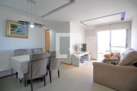 Sala de apartamento para alugar com 2 quartos, 67m² em Jacarepaguá, Rio de Janeiro