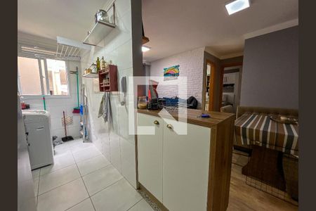 Apartamento à venda com 43m², 2 quartos e 1 vaga Apartamento à venda com 43m², 2 quartos e 1 vagaCozinha e Área de Serviço