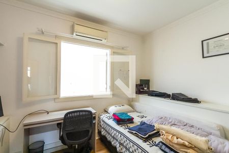 Casa à venda com 200m², 3 quartos e 2 vagasQuarto 3