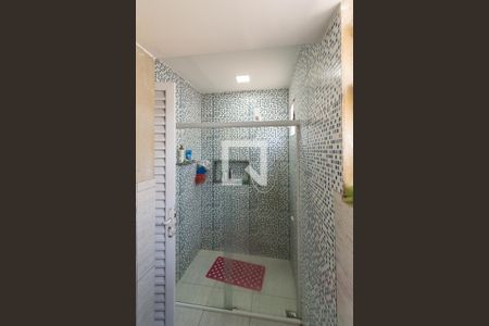 Casa à venda com 195m², 6 quartos e 1 vaga Casa à venda com 195m², 6 quartos e 1 vagaCasa 2 - Banheiro