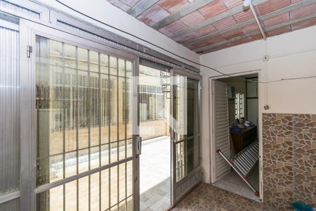 Casa à venda com 195m², 6 quartos e 1 vaga Casa à venda com 195m², 6 quartos e 1 vagaCasa 3 - Cozinha