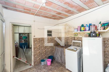 Casa à venda com 195m², 6 quartos e 1 vaga Casa à venda com 195m², 6 quartos e 1 vagaCasa 3 - Cozinha