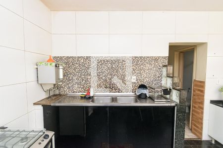 Casa à venda com 195m², 6 quartos e 1 vaga Casa à venda com 195m², 6 quartos e 1 vagaCasa 1 - Cozinha