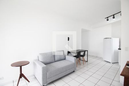 Sala de apartamento para alugar com 1 quarto, 43m² em Indianópolis, São Paulo