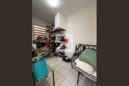 Casa à venda com 122m², 4 quartos e 2 vagas Casa à venda com 122m², 4 quartos e 2 vagasQuarto de Serviço