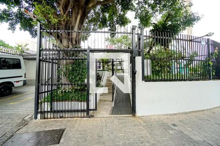 Apartamento à venda com 50m², 2 quartos e 1 vaga Apartamento à venda com 50m², 2 quartos e 1 vagaFachada