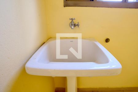 Casa à venda com 150m², 3 quartos e sem vaga Casa à venda com 150m², 3 quartos e sem vagaÁrea de Serviço