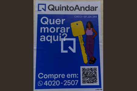 Casa à venda com 120m², 2 quartos e sem vaga Casa à venda com 120m², 2 quartos e sem vagaFachada