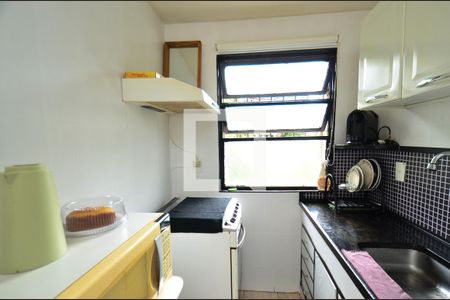 Apartamento à venda com 84m², 3 quartos e 1 vaga Apartamento à venda com 84m², 3 quartos e 1 vagaCozinha