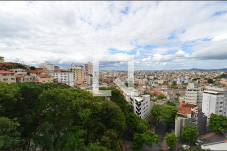 Apartamento à venda com 84m², 3 quartos e 1 vaga Apartamento à venda com 84m², 3 quartos e 1 vagaVista